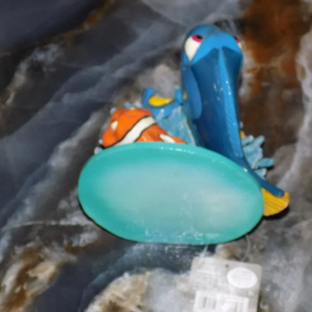 Disney's Finding Nemo Dory and Nemo Aquarium Ornament NEW